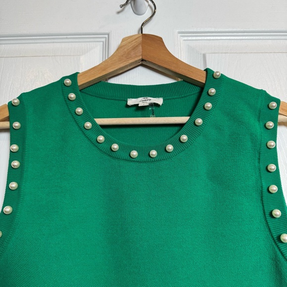 Entro Green Pearl Embellished Sleeveless Knit Top Size Small Boutique Preppy - Picture 4 of 9